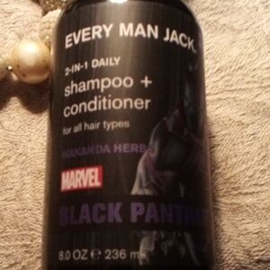 Marvel Shampoo+Conditioner Black Panther Wakanda brand